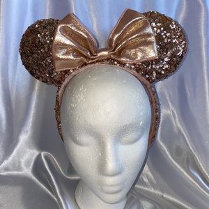 Disney Rose Gold Minnie Ears with Bow